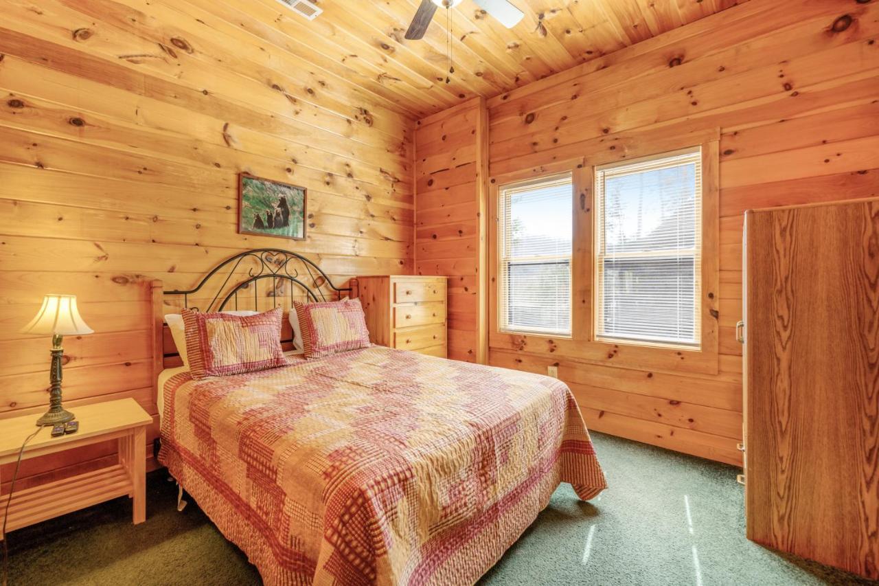Papaw'S Bear Den Villa Pigeon Forge Eksteriør bilde